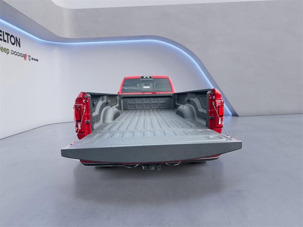 New 2026 Molten Red Pearl-Coat Exterior Paint RAM Laramie image 19