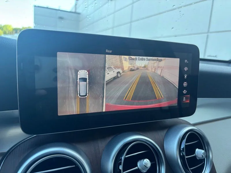Used 2021 Red Mercedes-Benz GLC 300 image 13