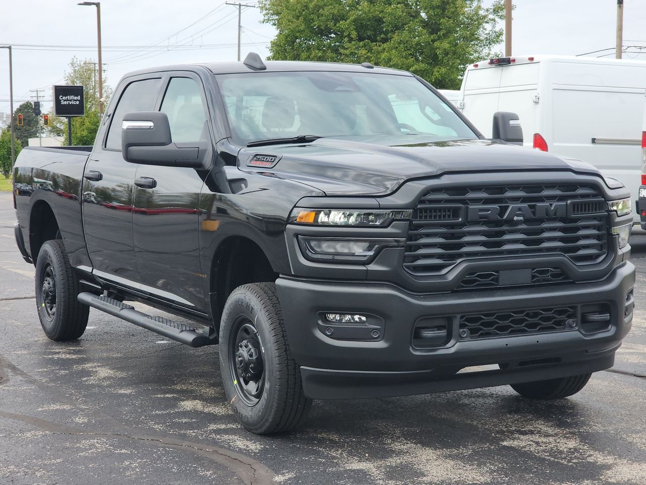 2026 RAM 2500 Tradesman 4X4 Crew Cab SWB's photo