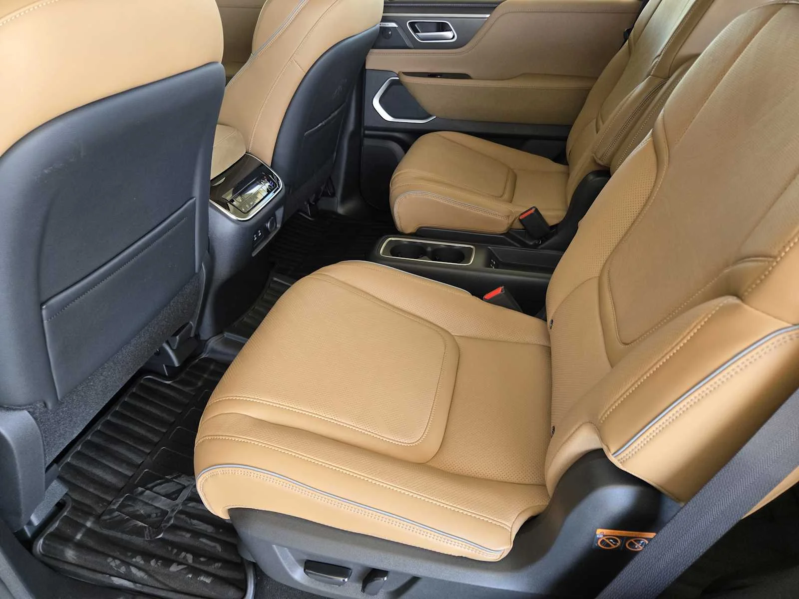 New 2026 BLACK OBSIDIAN INFINITI Luxe 2WD image 19
