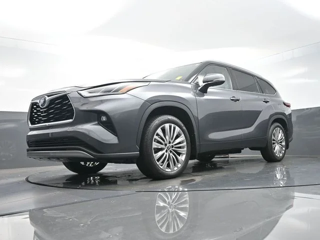 Used 2024 Gray Toyota Platinum image 37