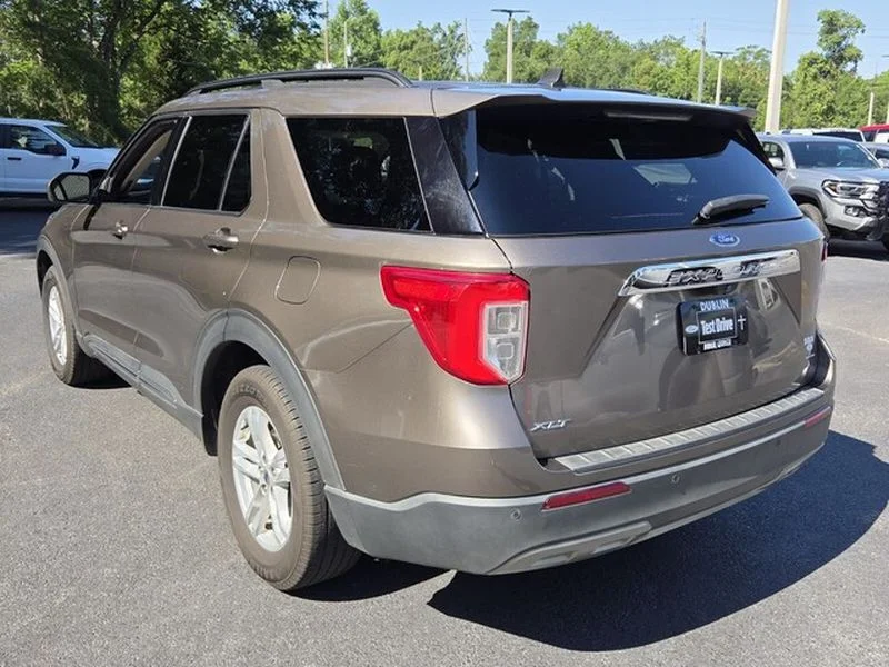 Used 2021 Stone Gray Metallic Ford XLT image 13