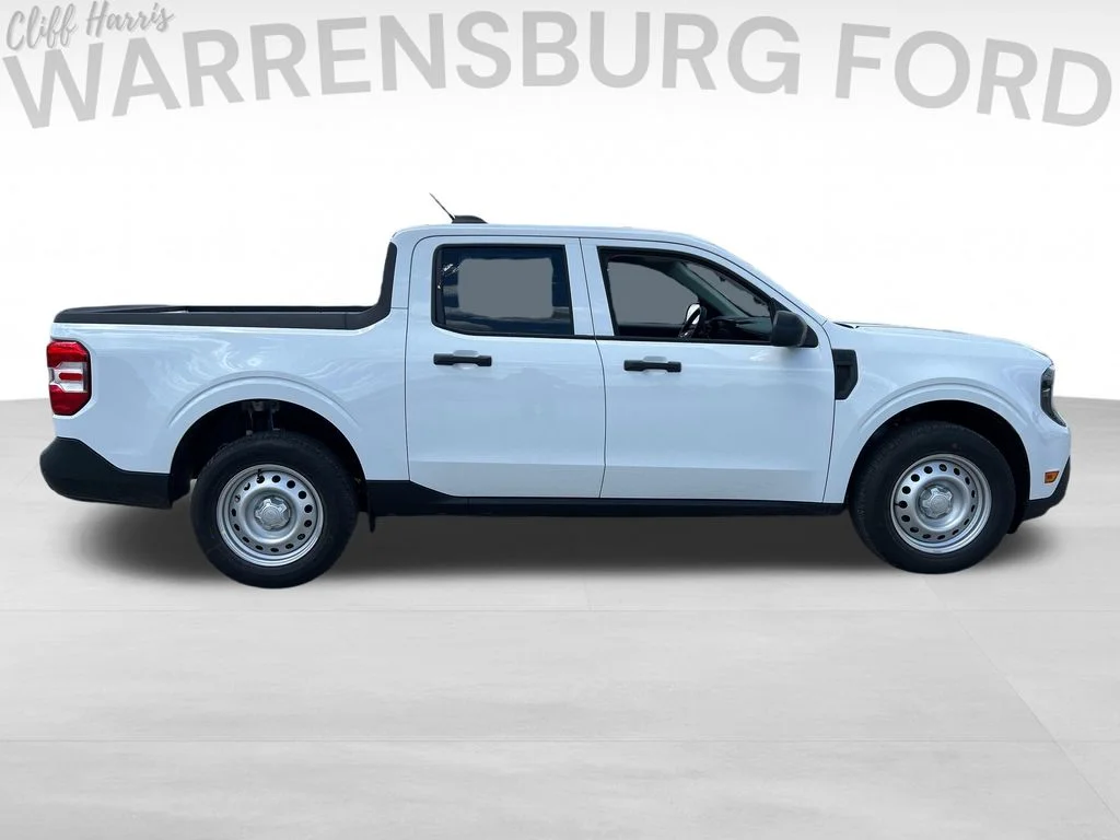 New 2026 Oxford White Ford XL image 8