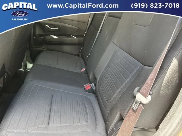 Used 2023 Beige Hyundai SEL image 18