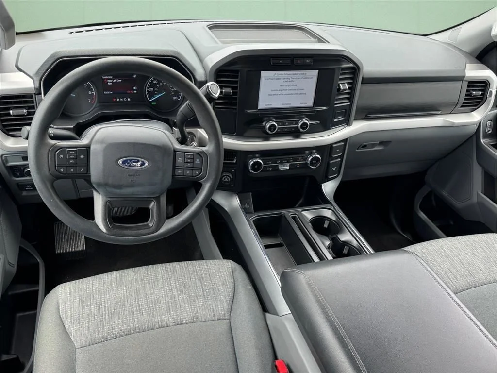 Used 2022 Blue Ford XLT image 11