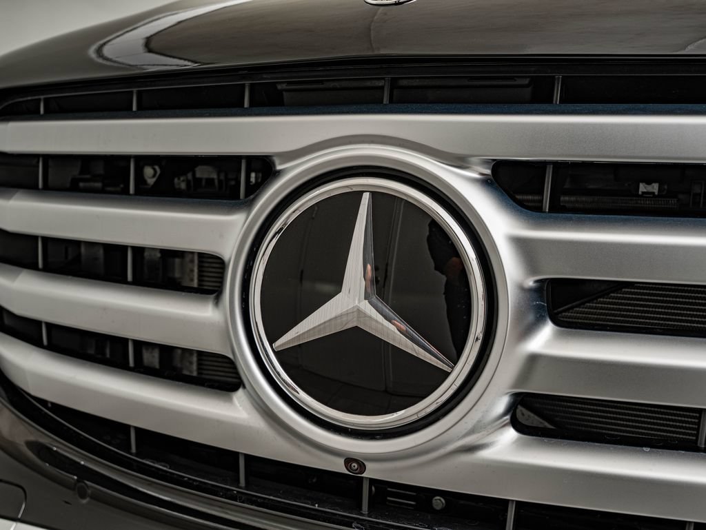 New 2026 Black Mercedes-Benz GLS 450 image 12