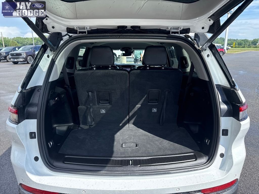 Used 2022 White Jeep Limited image 30