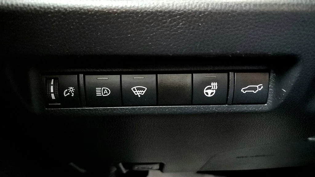 Certified Used 2021 White Toyota XLE image 33