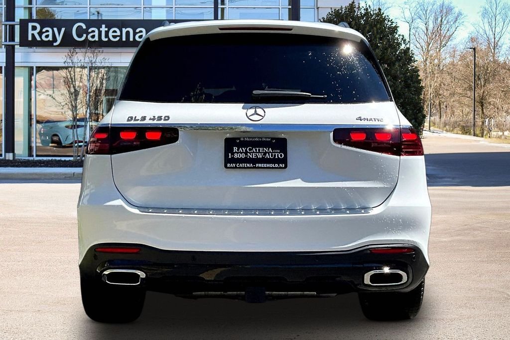 New 2026 Polar White Mercedes-Benz GLS 450 image 4