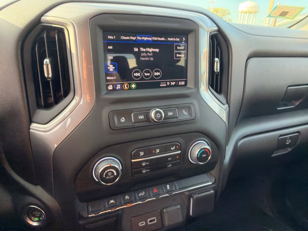 Used 2024 Blue Chevrolet Custom image 23