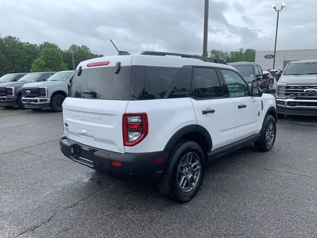 Used 2025 White Ford Big Bend image 10