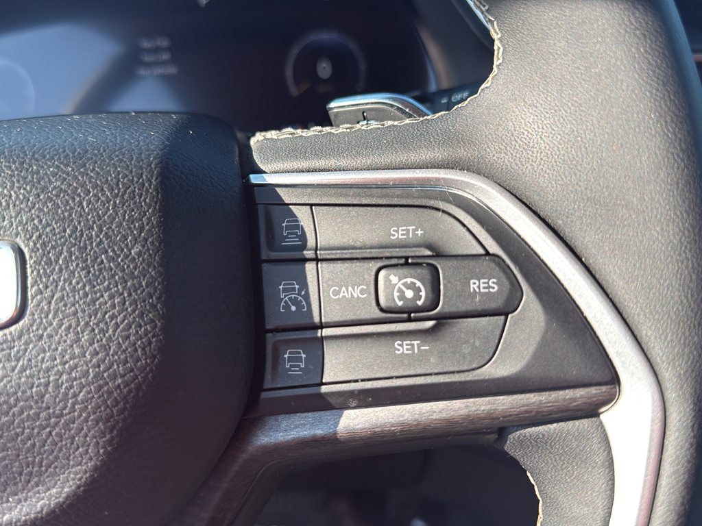 Used 2023 Black Jeep Limited image 16