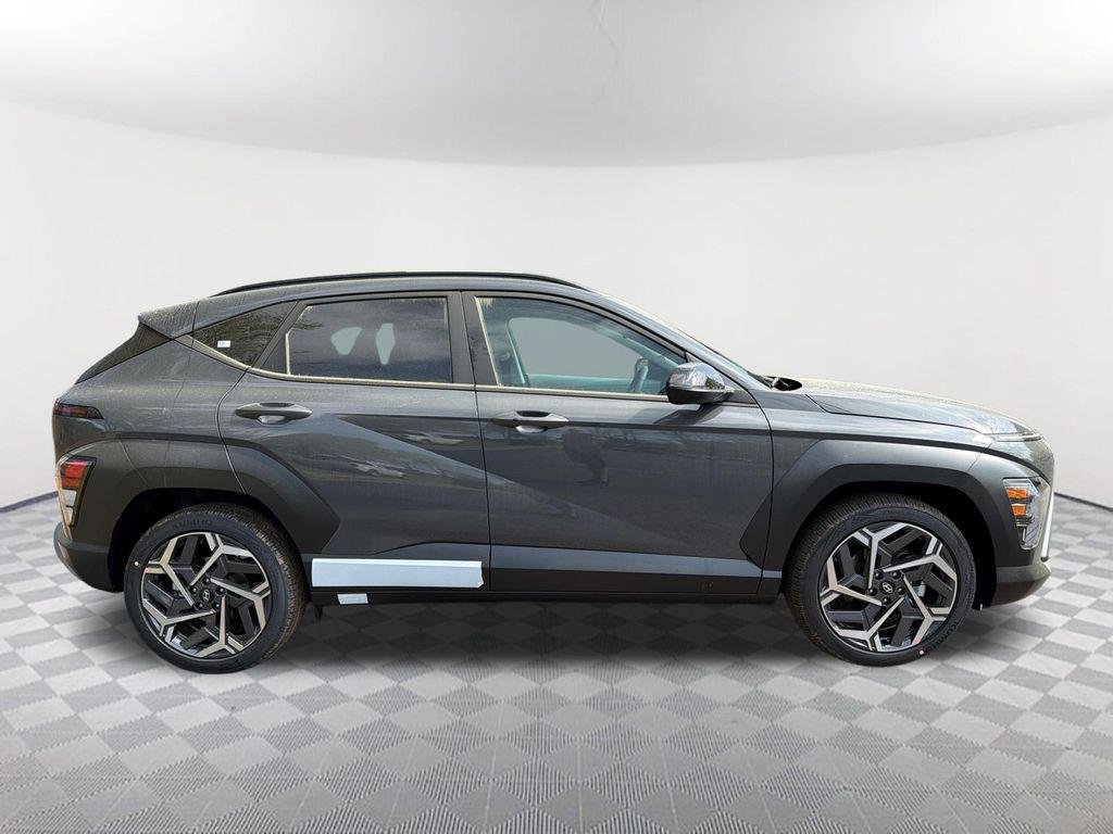 New 2026 Gray Hyundai SEL Premium FWD image 4