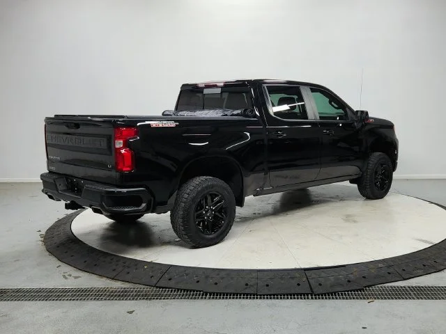 2024 Chevrolet Silverado 1500 LT Trail Boss - Photo 8