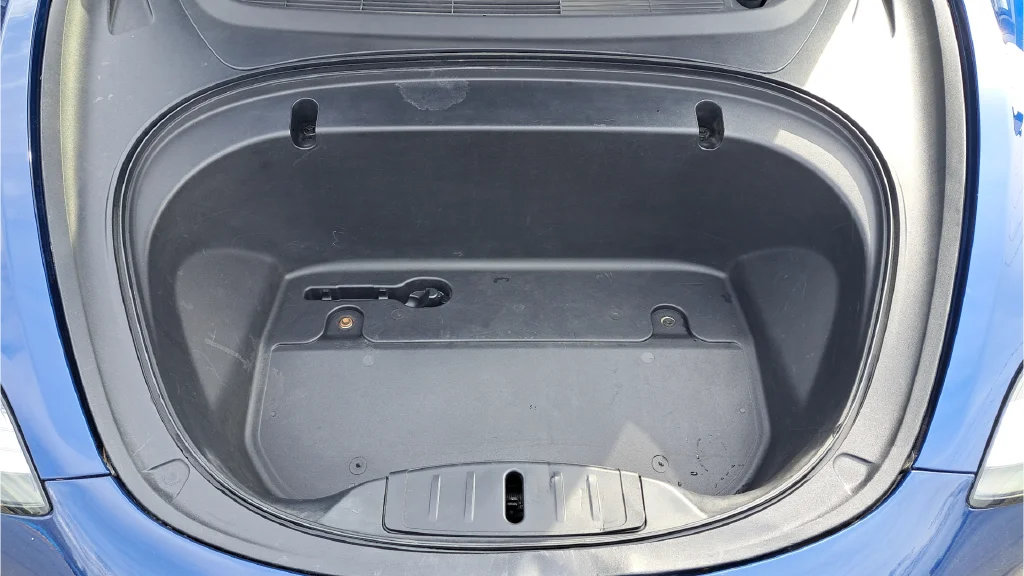 Used 2020 Blue Tesla Long Range image 26