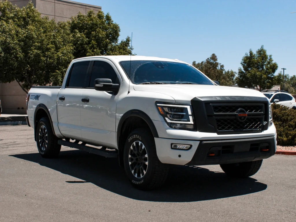 Used 2021 Glacier White Nissan PRO-4X image 3