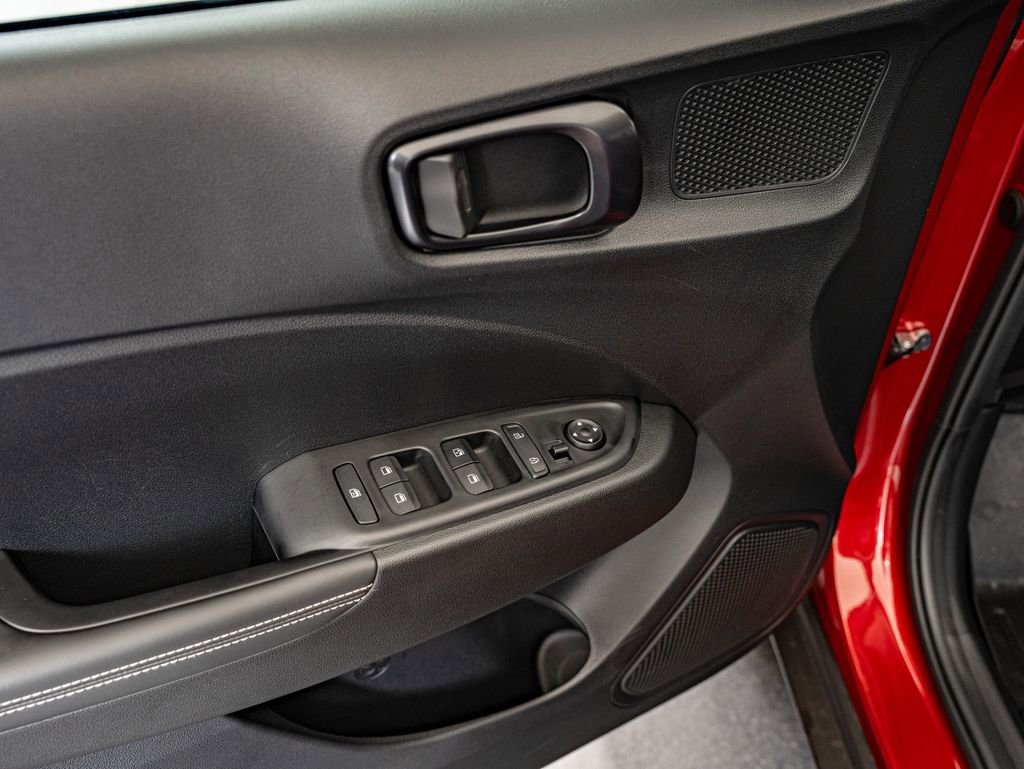 Used 2025 Ultimate Red Hyundai Limited image 16