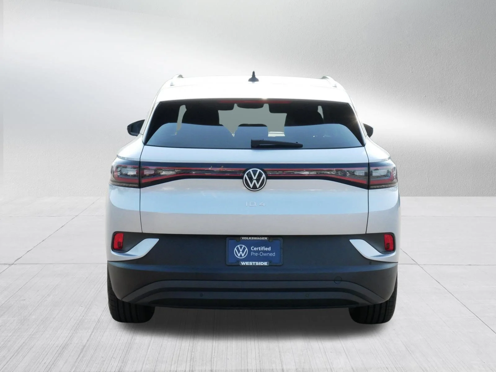Certified Used 2021 Scale Silver Metallic Volkswagen Pro image 6