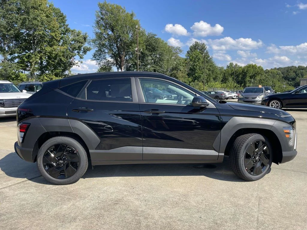 New 2027 Black Hyundai SEL Sport image 2