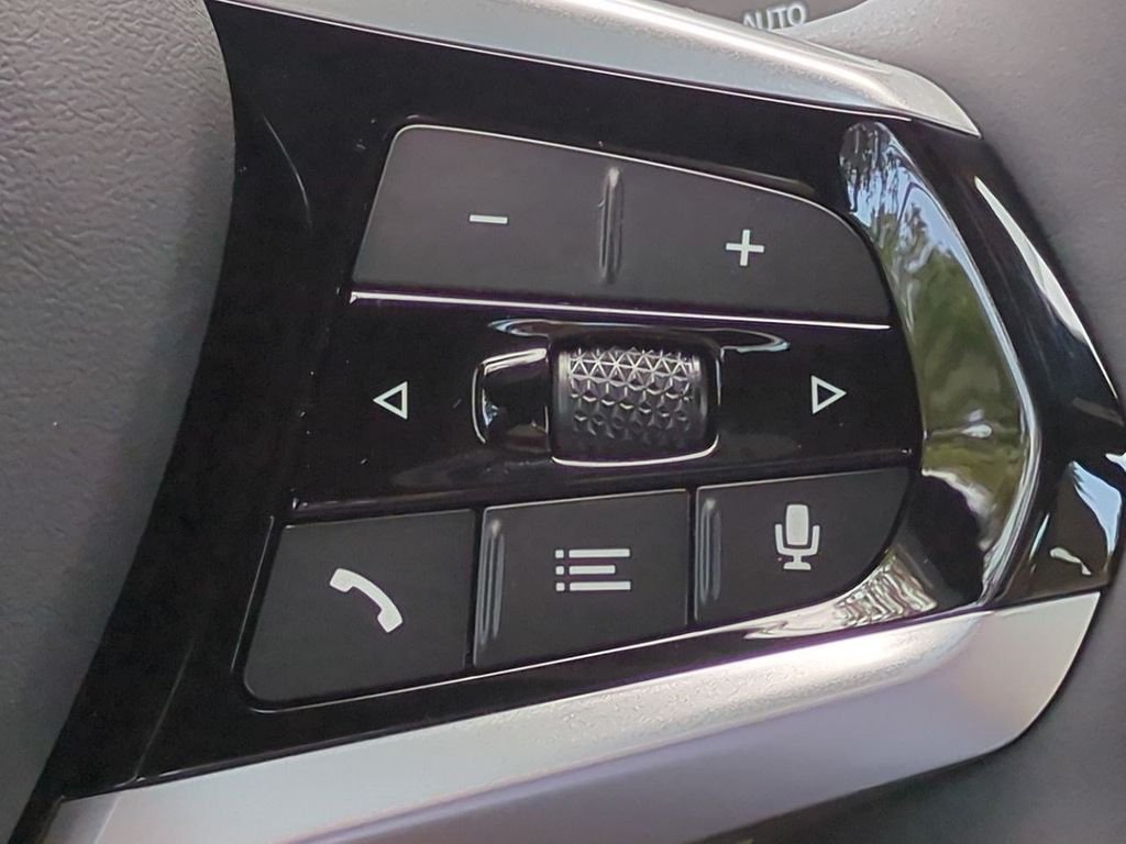 New 2026 Alpine White BMW 330i xDrive image 26