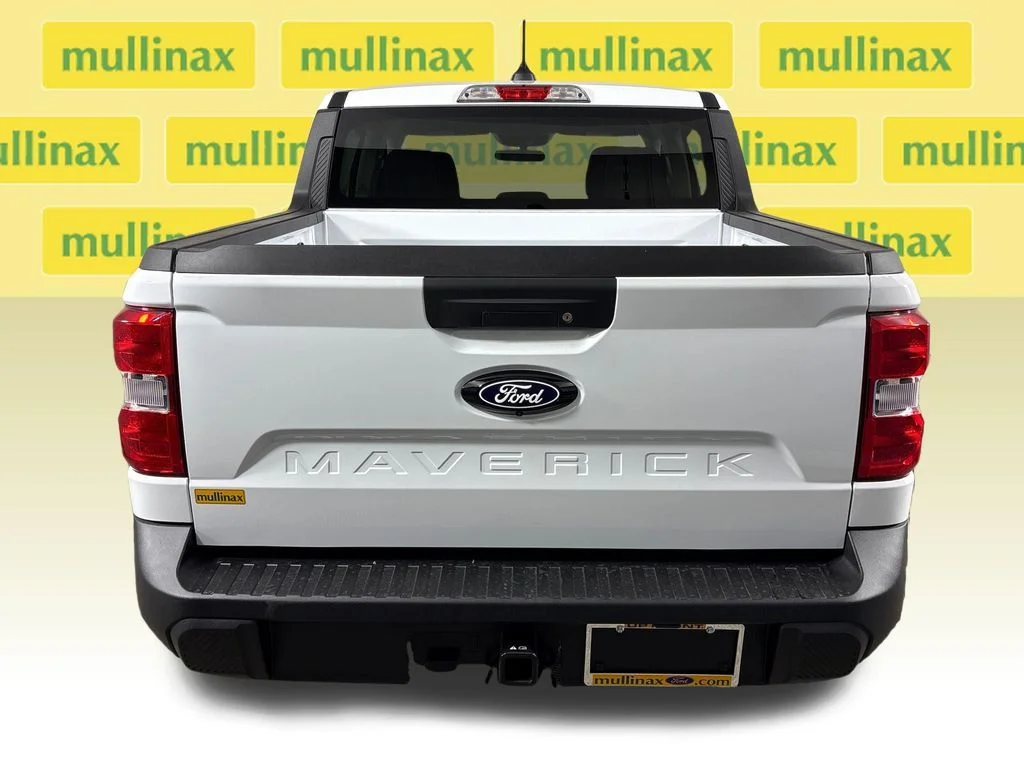 New 2026 White Ford XLT image 9