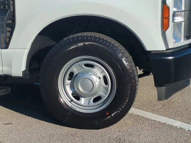 New 2026 Oxford White Ford F-250® XL image 11