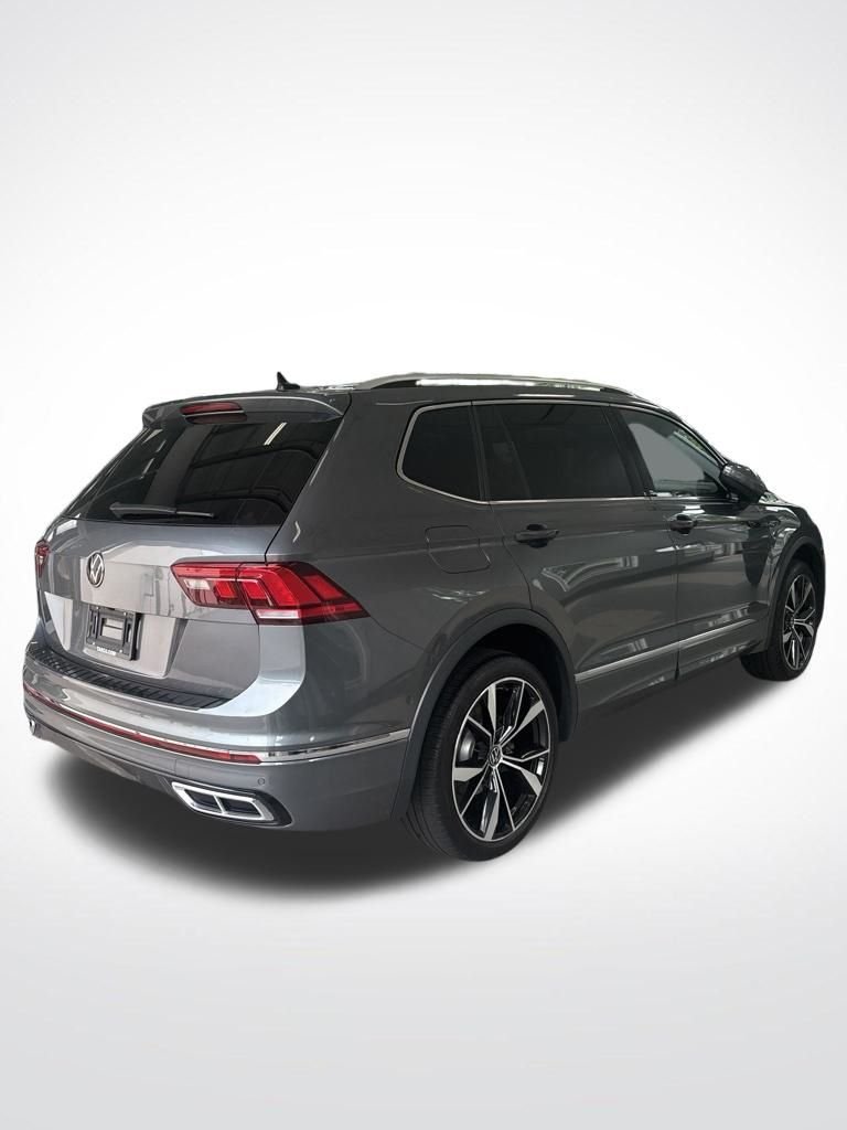 Used 2023 Gray Volkswagen 2.0T SEL R-Line image 8