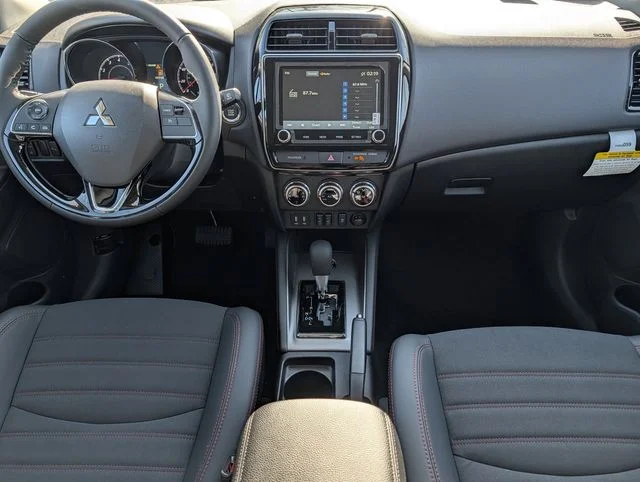New 2026 Alloy Silver Metallic Mitsubishi 2.0 SE image 8