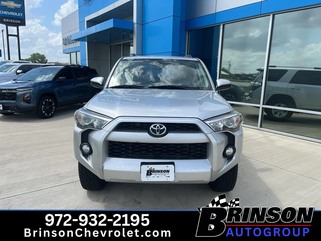 Used 2019 Classic Silver Metallic Toyota SR5 image 2