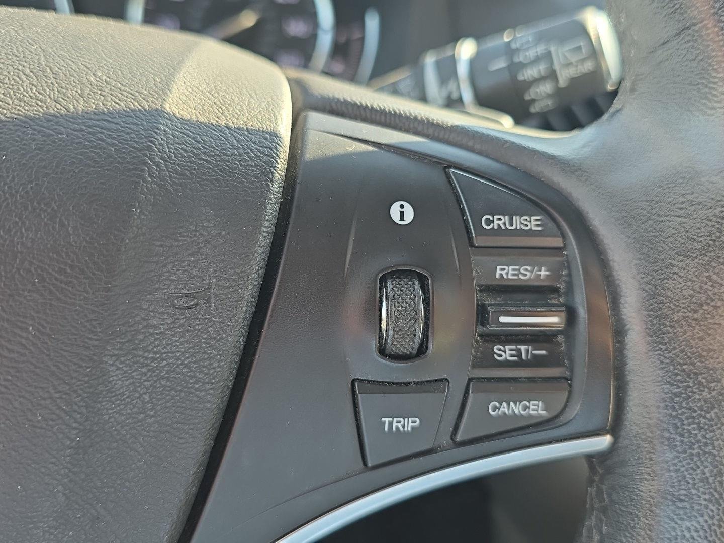 Used 2014  Acura Tech Pkg image 16