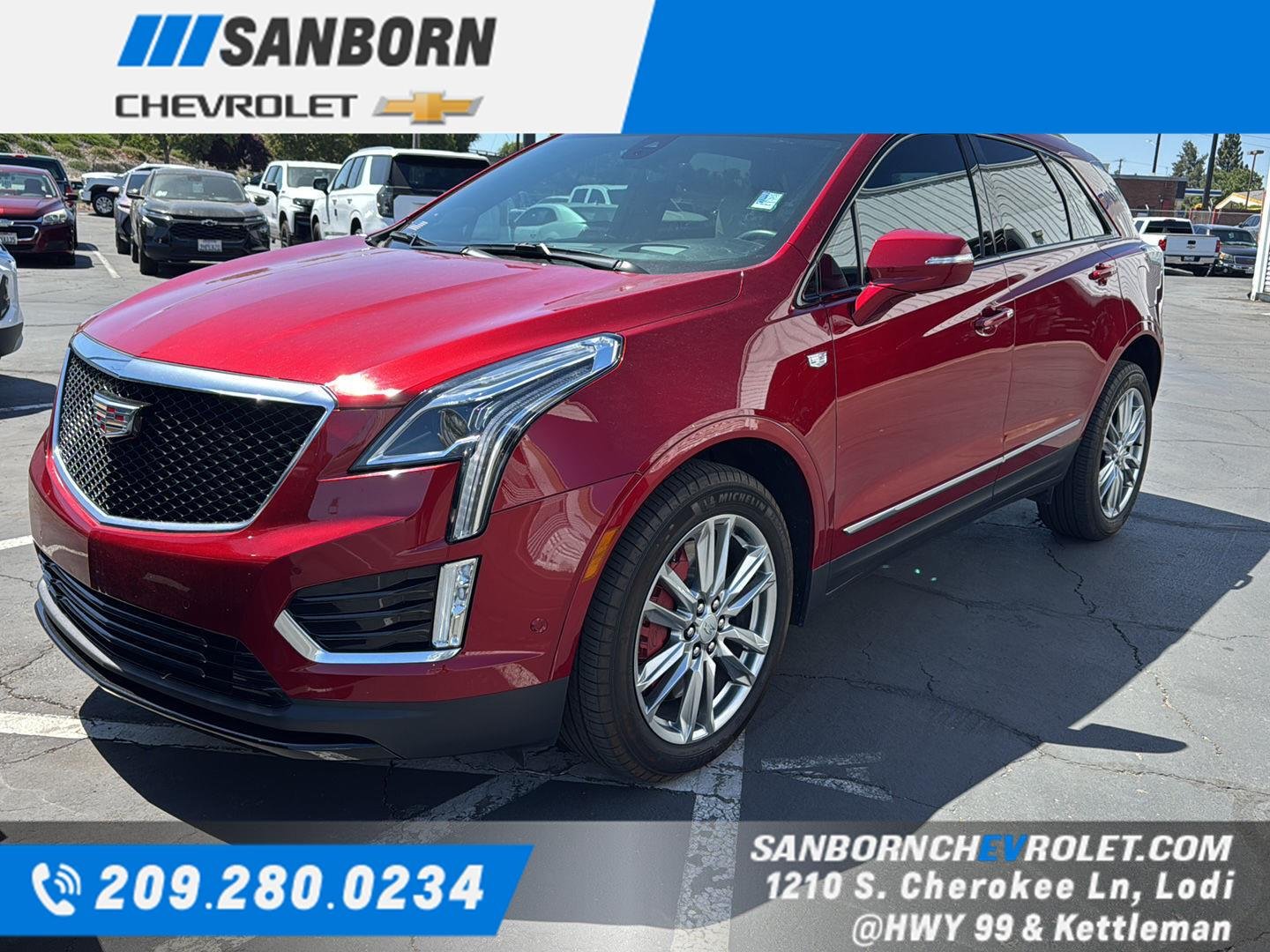 2023 Cadillac XT5 AWD Sport's photo