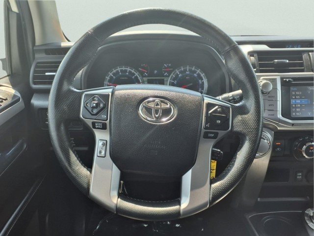 Used 2017 Super White Toyota SR5 Premium 4WD image 16
