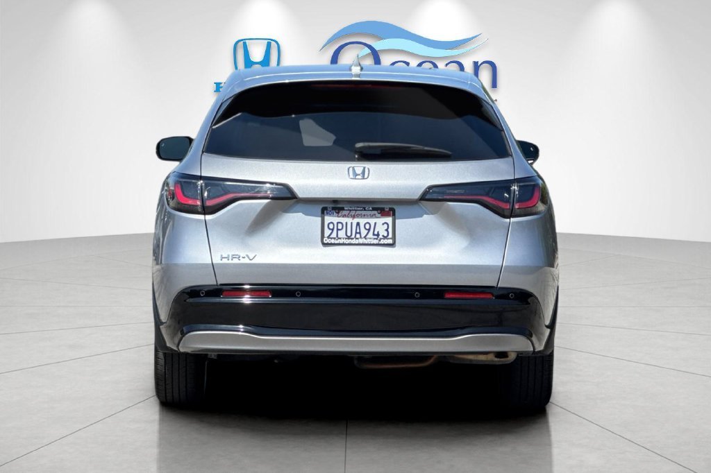 Used 2025 Lunar Silver Metallic Honda EX-L image 5