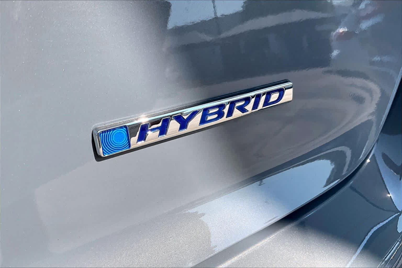 Certified Used 2025 Urban Gray Pearl Honda HYBRID EX-L image 10