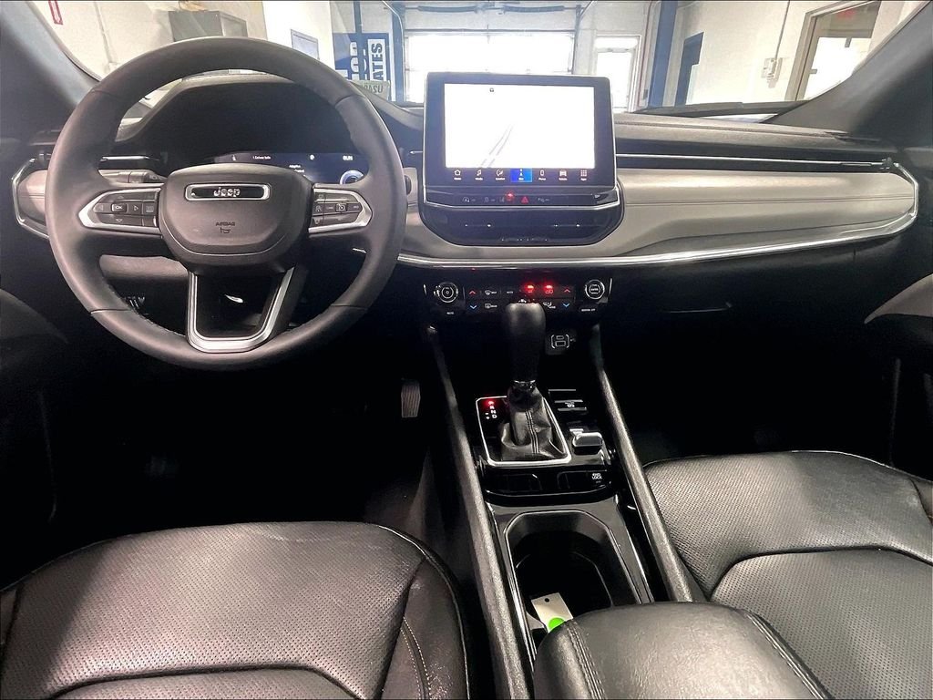 Used 2024 White Jeep Limited image 21