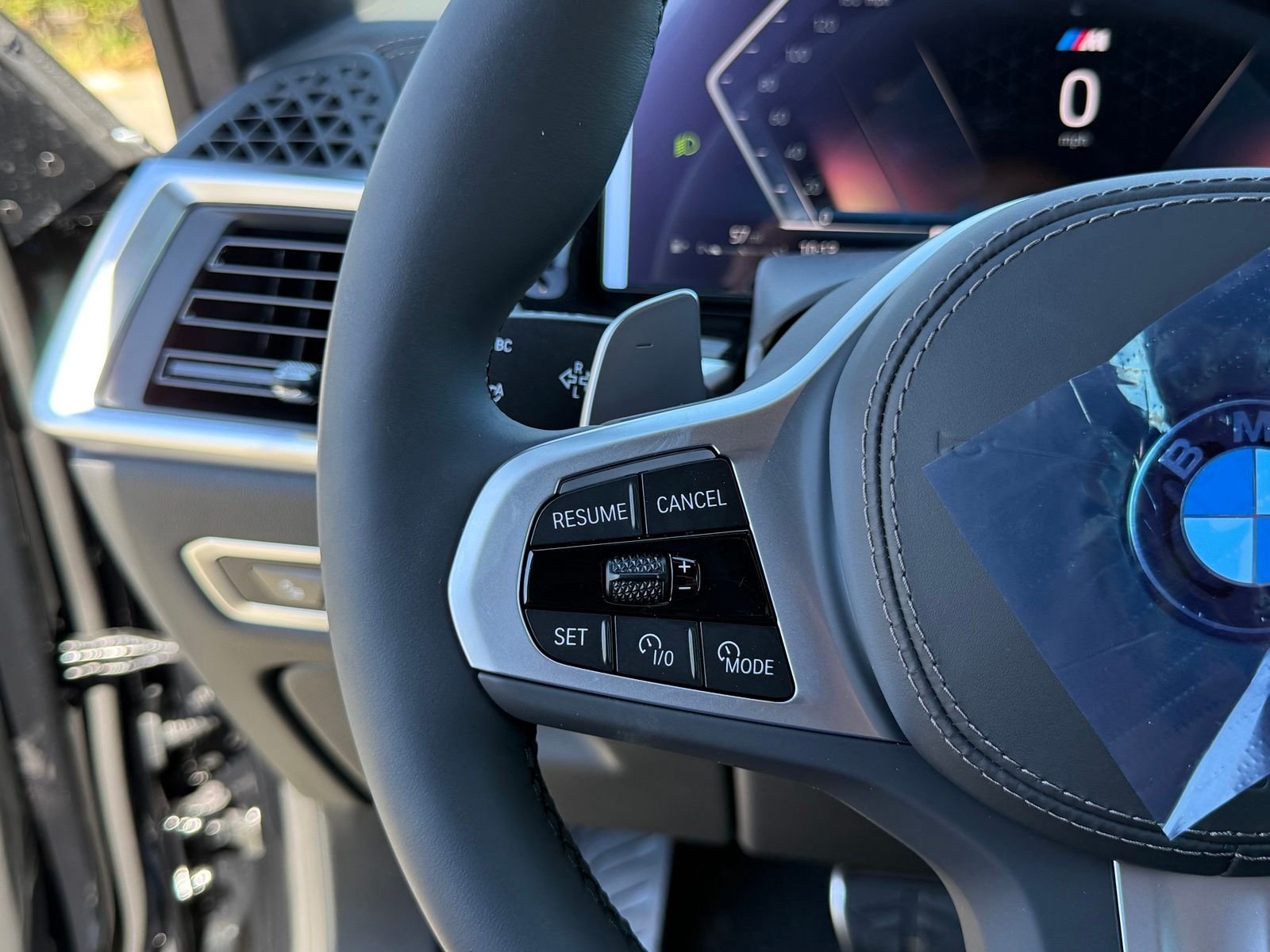 New 2027 Black Sapphire Metallic BMW xDrive40i image 25