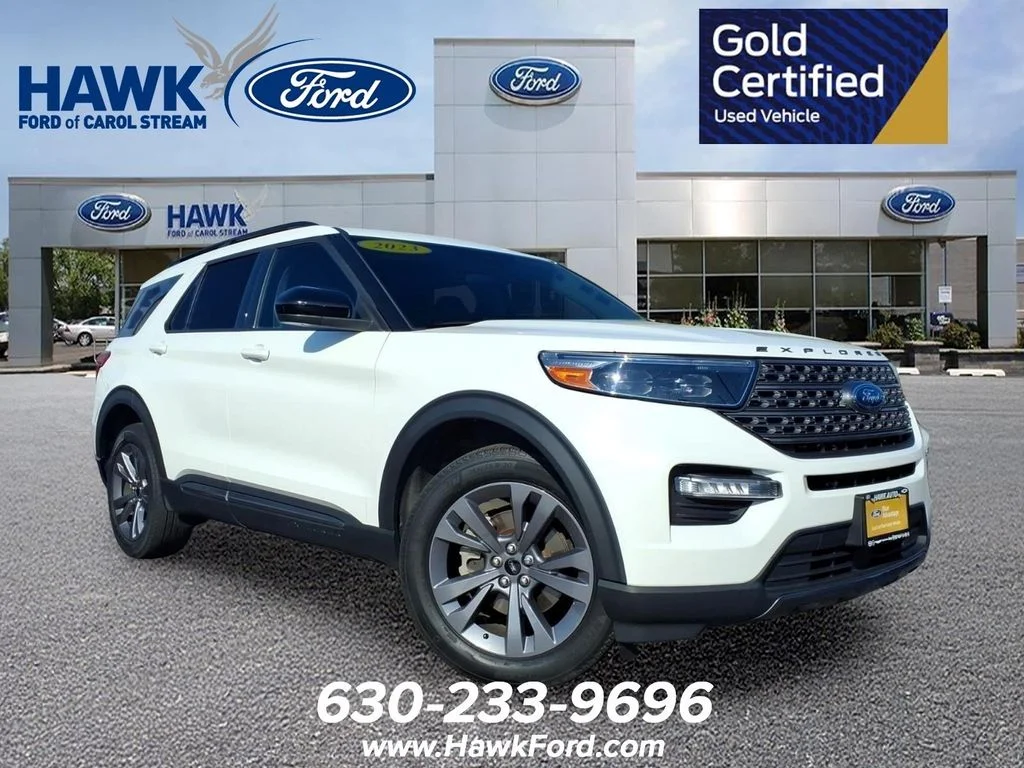 Certified Used 2023 White Metallic Ford XLT image 1