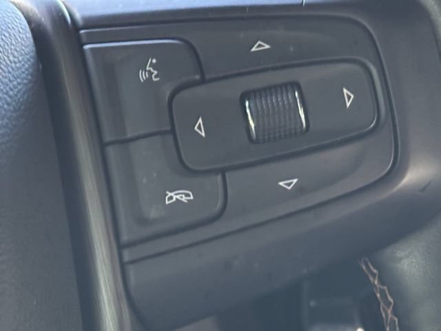 Used 2024 Summit White GMC AT4 image 13