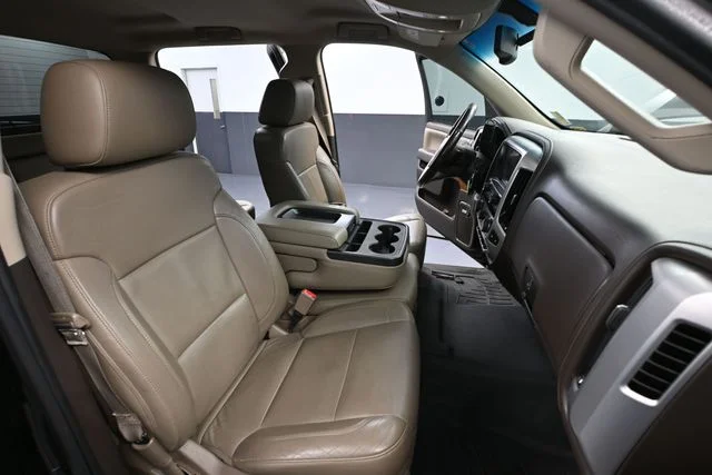 Used 2014 Black GMC SLT image 45