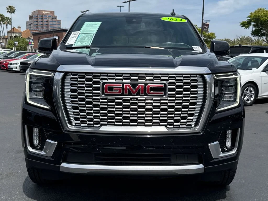 Used 2024 Onyx Black GMC Denali image 4