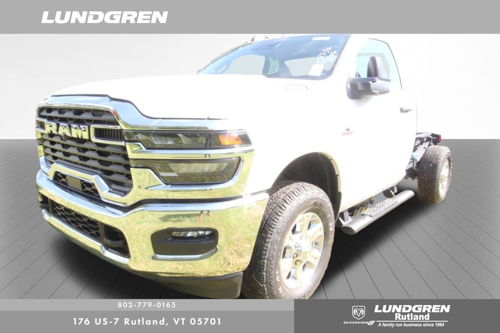 New 2026 Bright White Clearcoat RAM Tradesman image 4