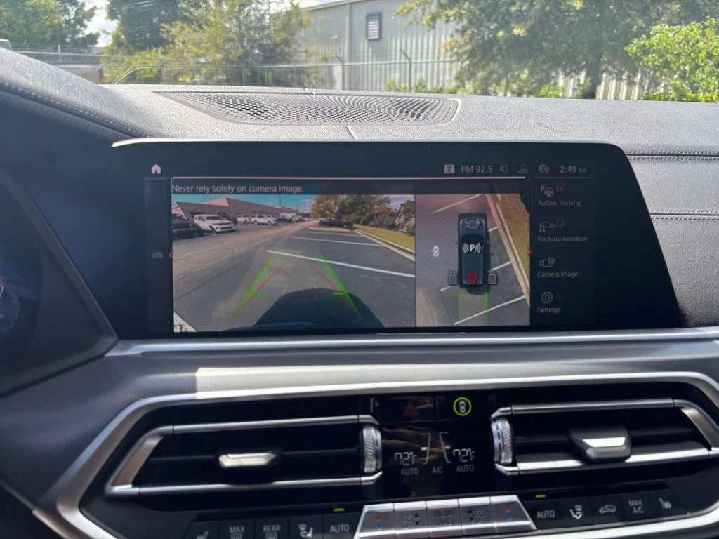 Used 2022 Gray BMW xDrive40i image 22