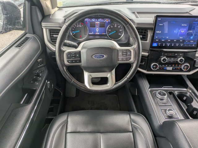 Used 2024 Black Metallic Ford XLT image 19