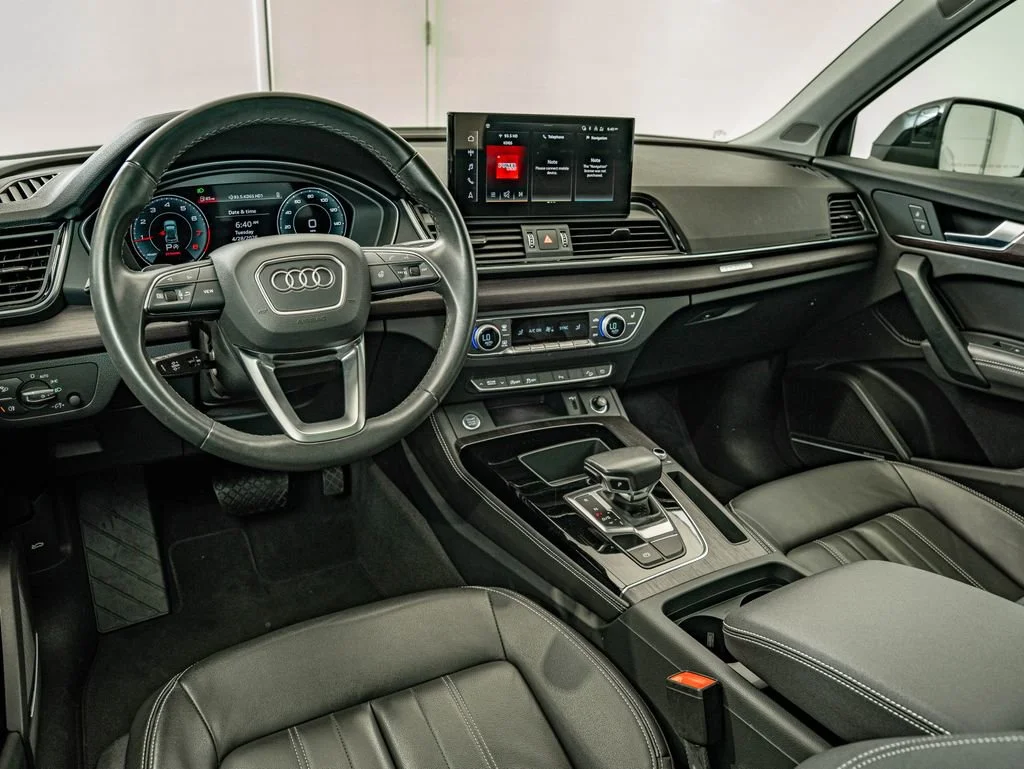 Used 2023 Mythos Black Metallic Audi 45 S line Premium image 31
