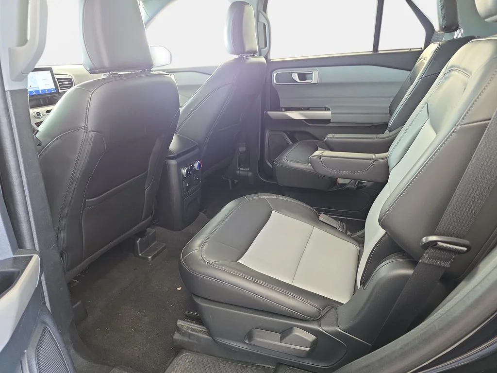 Certified Used 2023 Black Metallic Ford XLT image 11