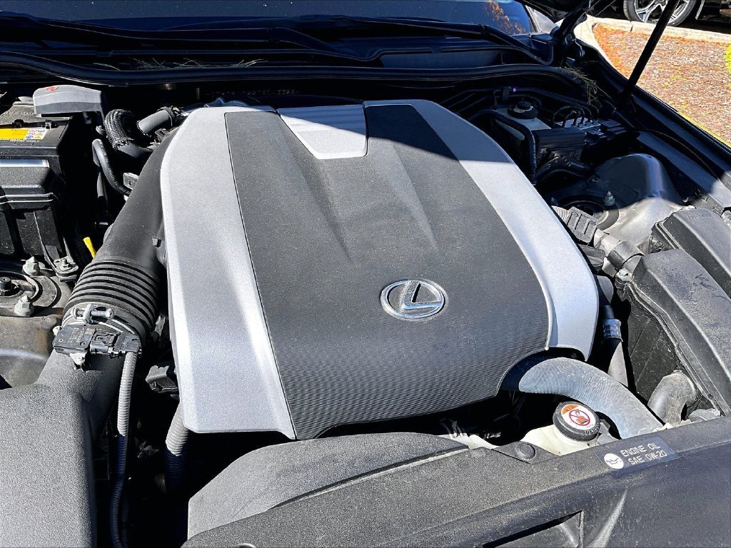 Used 2021 Silver Lexus 300 image 29