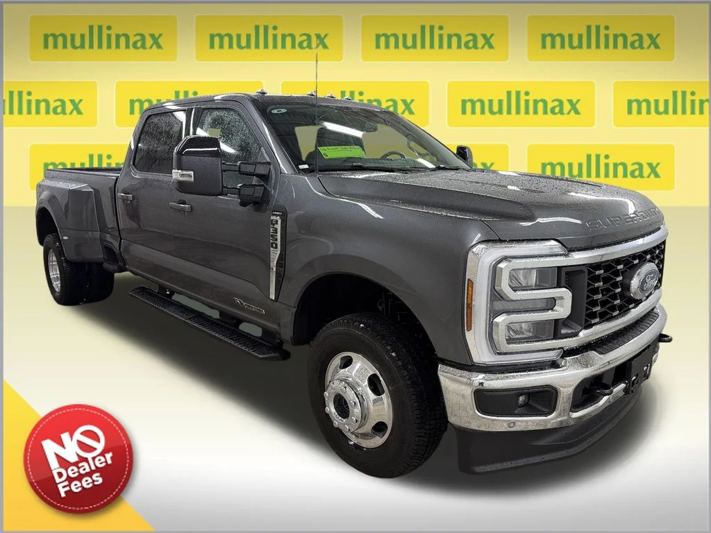 2026 Ford F-350 Lariat 4x4 Crew Cab 8' Box DRW's photo
