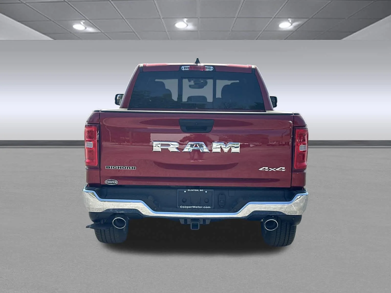 New 2026 Molten Red Pearl-Coat Exterior Paint RAM Big Horn image 4