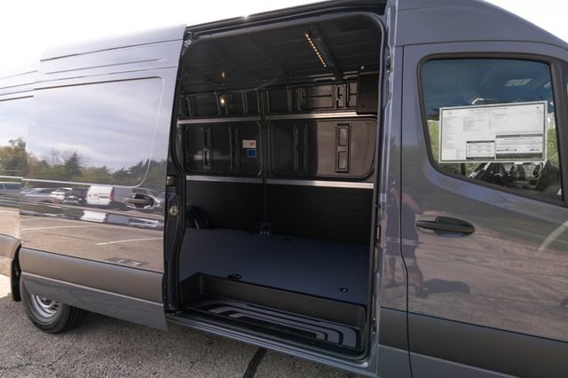 New 2026 Graphite Gray Mercedes-Benz Cargo 170 WB image 29