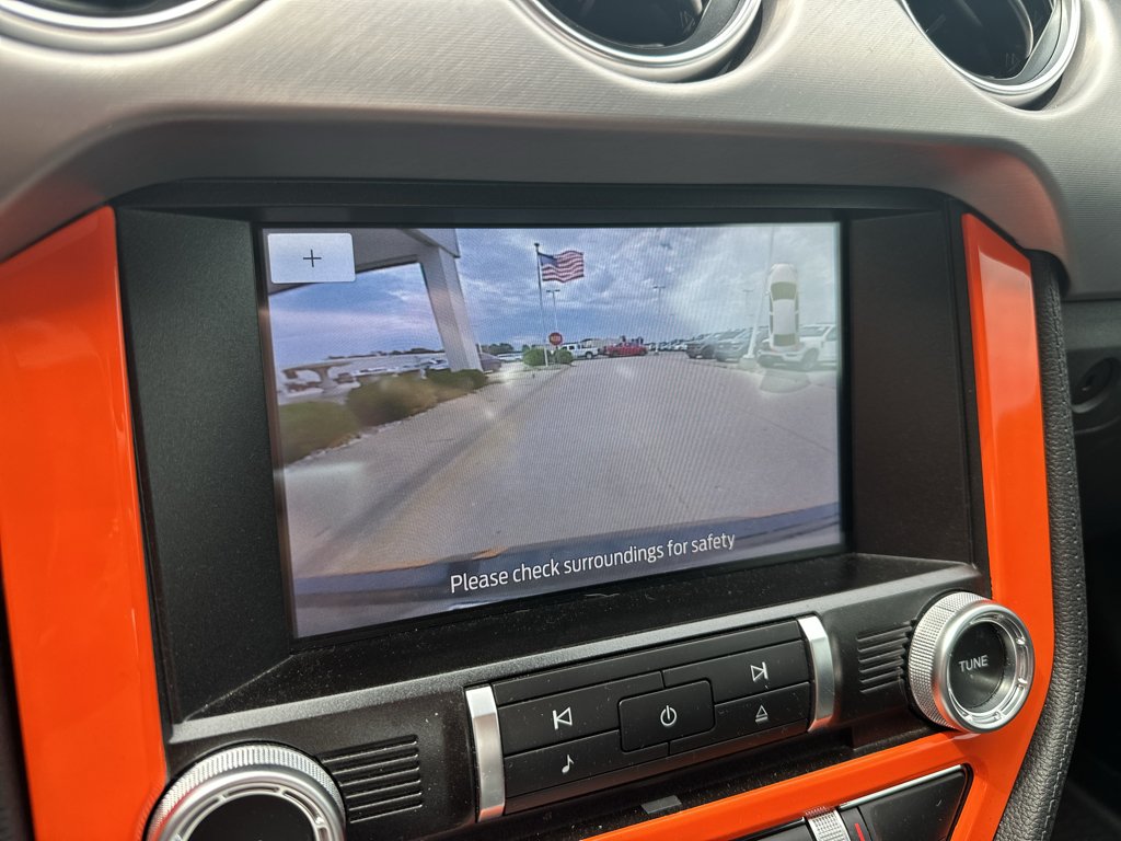 Used 2020 Twister Orange Tri-Coat Ford GT Premium image 21
